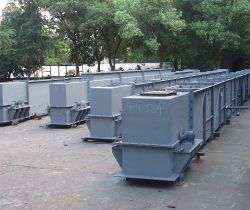 水(shuǐ)平拉鏈機