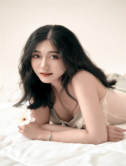 倾君侧_等皇的女人_捉刀人在线观看免费_央视3月8日起复播NBA