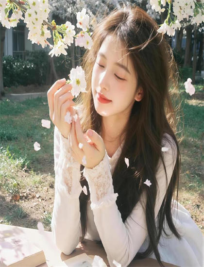 老师和学生上课打扑克_少女的滋味台湾版免费观看电视剧_六月丁香综合在线视频